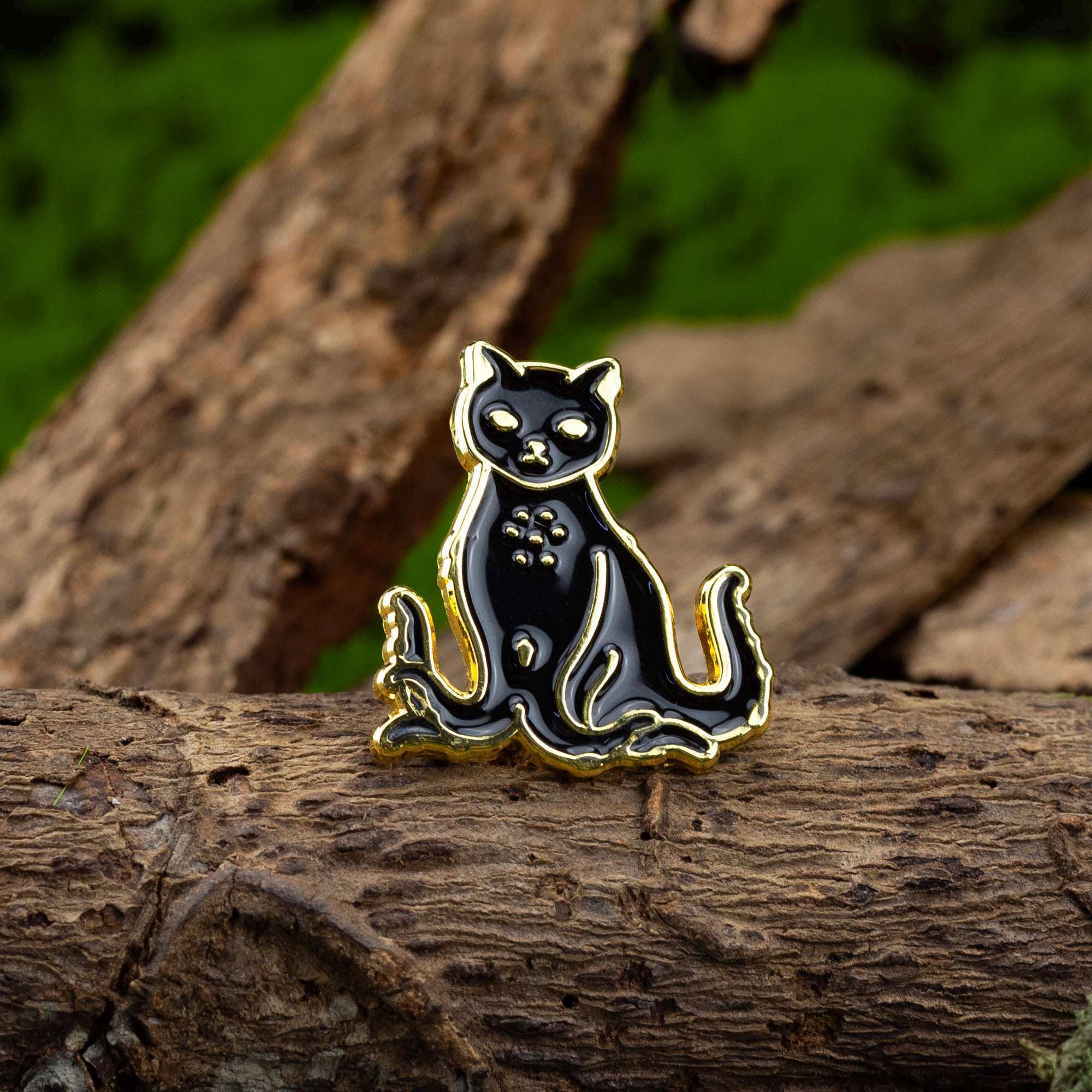 Cathulhu Enamel Pin