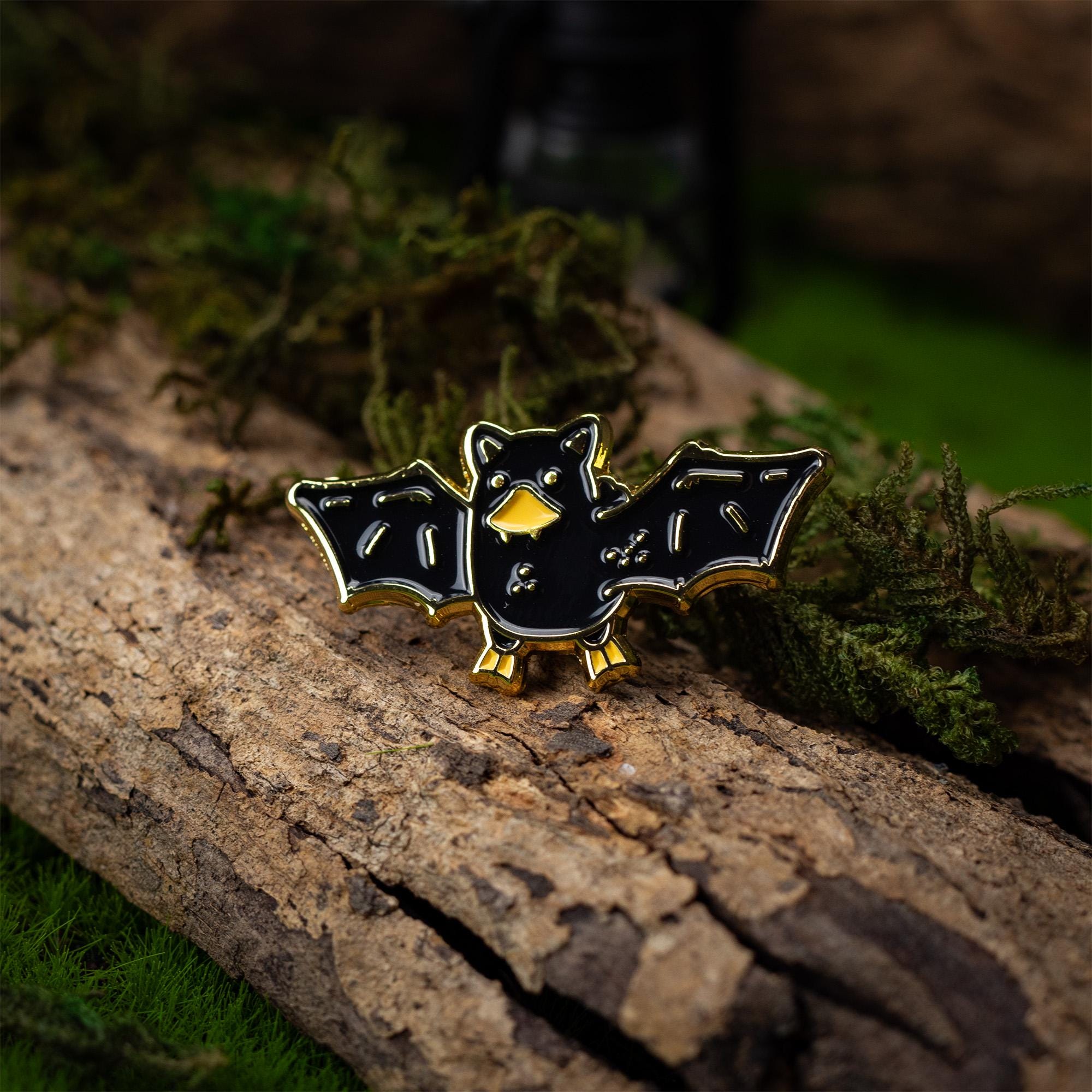 Duckula Enamel Pin